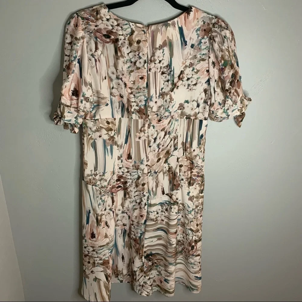 Adele Fado 100% Silk Floral Dress - Picture 4 of 8